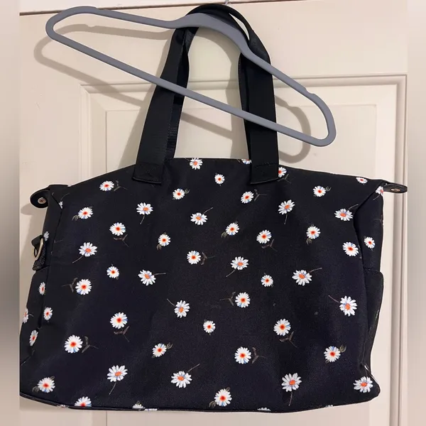 Alice + Olivia Stacey Bendet Daisy Travel Tote Black White Bag‎ - Image 2