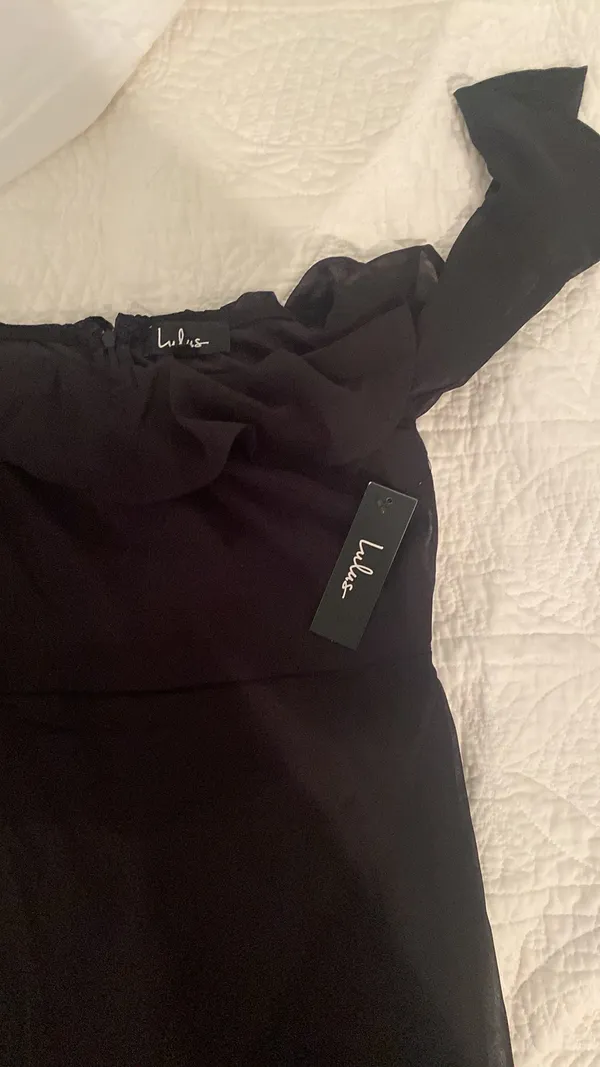 Lulu’s NWT Black Ruffle Dress - Image 3