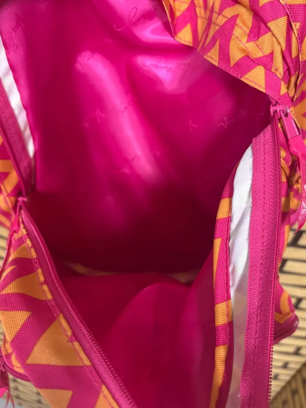 Vera Bradley Orange And Pink Chevron Backpack - Image 7