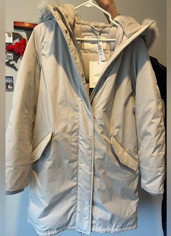 Wilfred Mont Blanc Parka - New with tags - Size S - Aritzia Jacket - Image 9