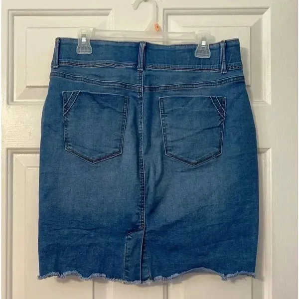 APT 9 Denim Jean Pencil Skirt Pockets‎ Slit Stretch Whiskered Blue Wash Sz 12 - Image 2