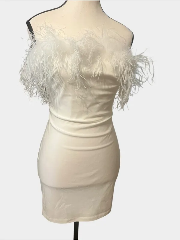 Alyce Paris 4524 White Feather Strapless Bodycon Mini Dress Size 00 Bridal Party - Image 9