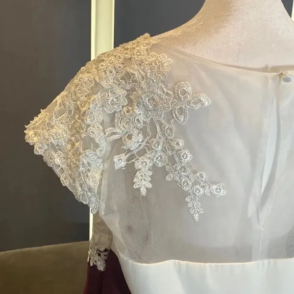 Women’s Ivory Lace Top Chiffon V-Neck with Cap Sleeves Formal Dress Size 18 - Image 7