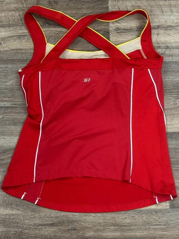 NEW Tail Red Crossback Athletic Tank Top Women’s Medium - Image 3