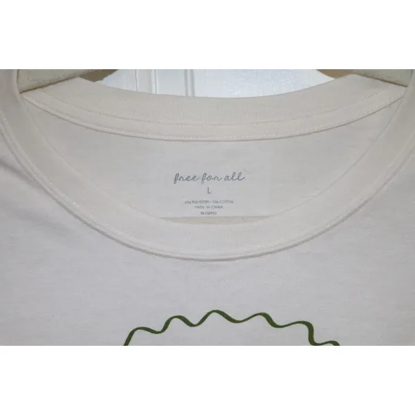 Free For All The Sea Is Calling Graphic Tee - Image 4