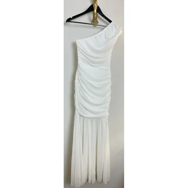 ELLIATT Vienna Ruched One-shoulder Gown in White Size X-Small - Image 5