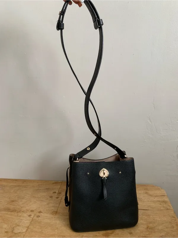 Kate Spade New York Marti Small Leather Bucket Bag Shoulder Bag in Black - Image 14