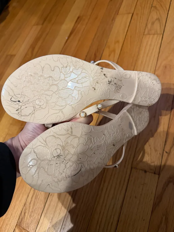 Aldo Flipflops Thong Embellished Sandals Cream White Pearl Sz 8 blush summer jelly - Image 3
