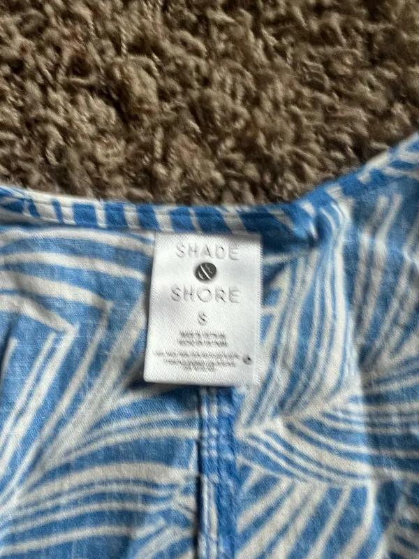 Shade and Shore blue and white palm print top. Size S #summer #beachwear - Image 3