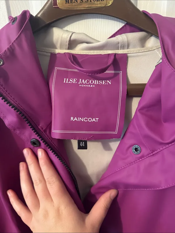 Ilse Jacobsen Magenta Hooded Raincoat - Image 2