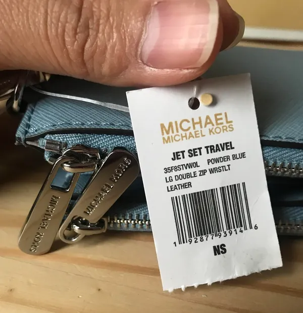 Michael Kors Wallet - Image 6