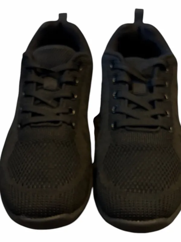 Women’s Shooneeya Black Minimalist Sneakers NWOT Size 6.5 (37) - Image 2