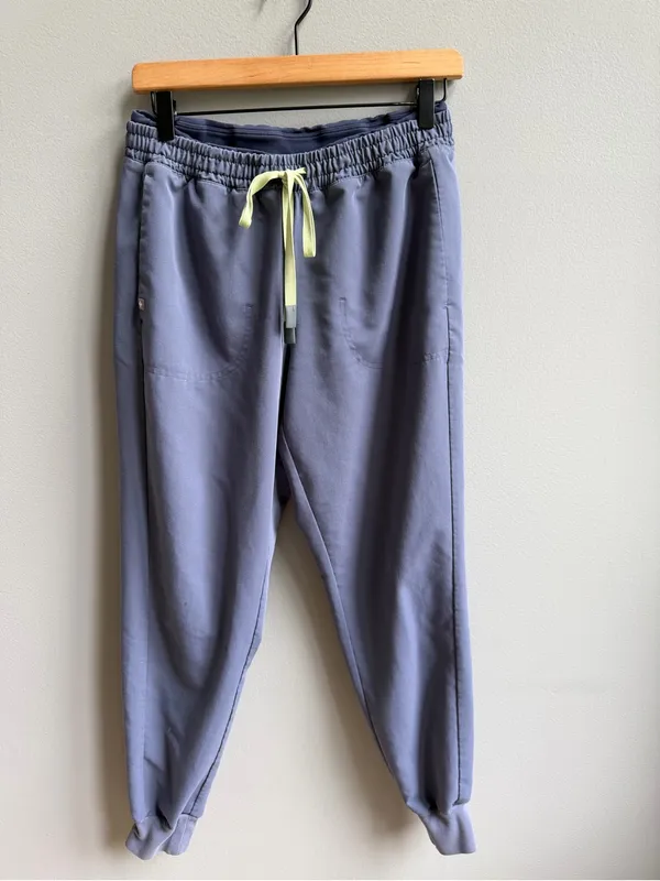 Figs Mari Skinny Jogger Scrub Pants in Space Navy Size Medium - Image 4