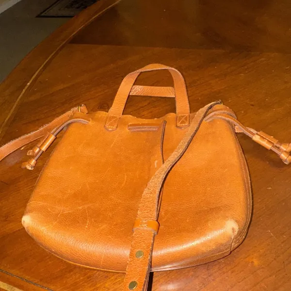 MADEWELL Leather mini crossbody/ Bucket bag - Image 6