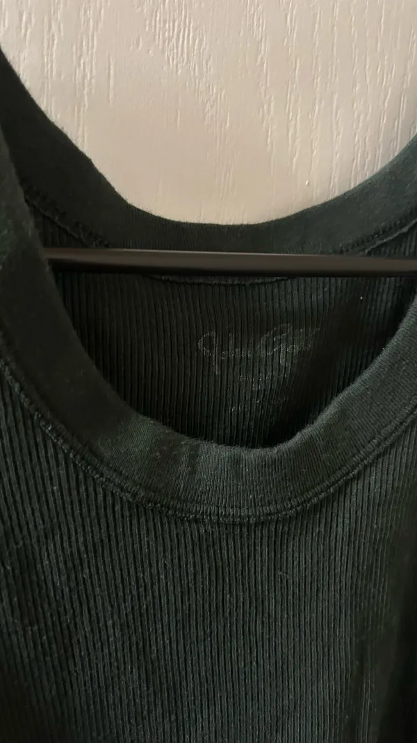 Brandy Melville John Galt ribbed Tank top Crop - Image 6