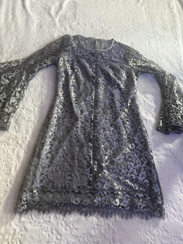 White House Black Market Size 8 Metallic Silver Bell Sleeve Dress - Image 3