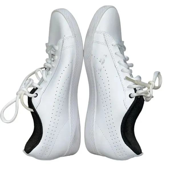 Puma White Lace up Sneakers(Size 8W) - Image 4