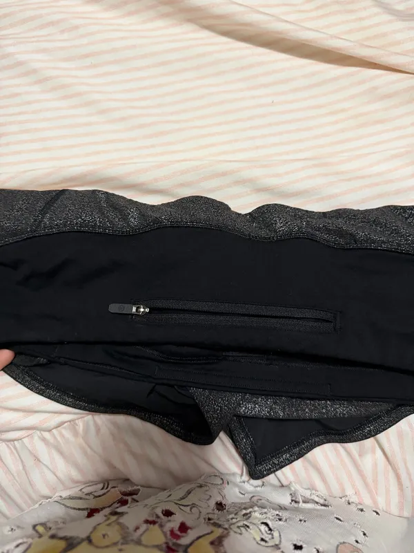 Lululemon Speed Shorts 2.5" Low-Rise - Image 10