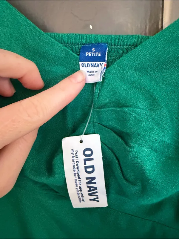 NWT Old Navy Fit and Flare Crepe Dress - Image 4