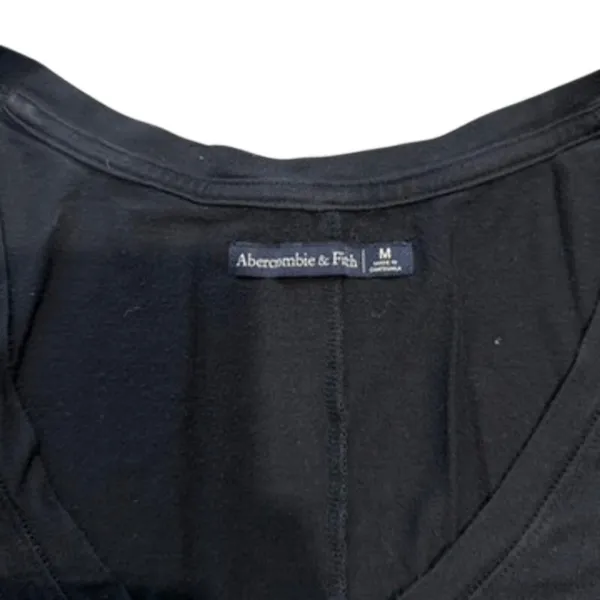 Abercrombie & Fitch V-Neck Soft A&F Drapey in Black, Size M - Image 2