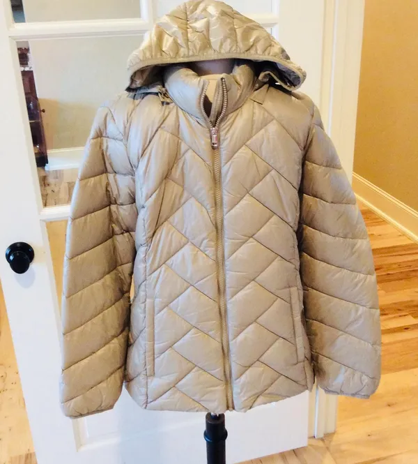 London Fog Down Jacket Lightweight Coat Womens Medium Champagne - Image 3