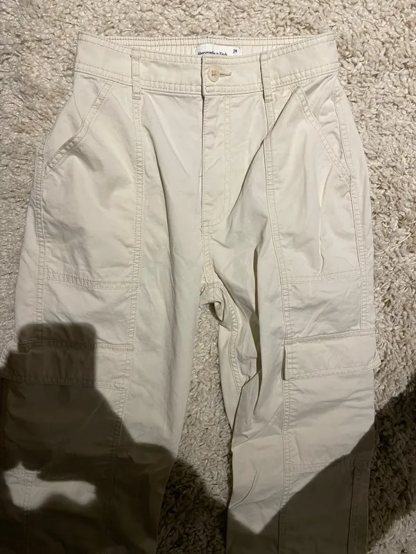 Abercrombie Cargo Pants - Image 10