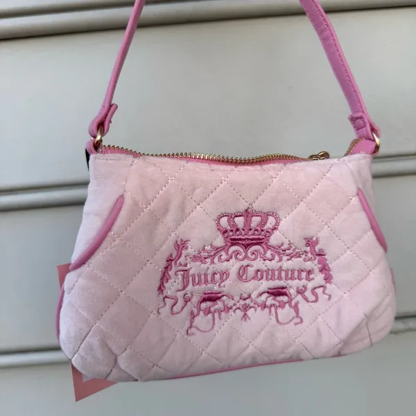 Juicy Couture Pink Quilted Women's mini bag - Image 3