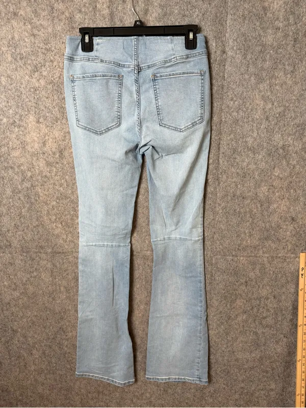 Free People We the Free Women’s 28 Light Wash Flare Pull on Jeans - Image 8