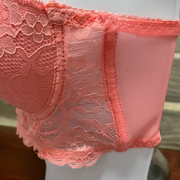 Black Fuchsia Peach Colored Lace Bra With 6 Rows Of Claps Size 34B - Image 5