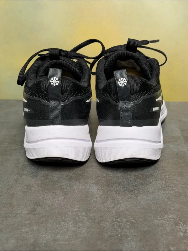 Nike Cosmic HM4402-003 Black/White Women's Sneakers Size 7.5-8 - Image 9