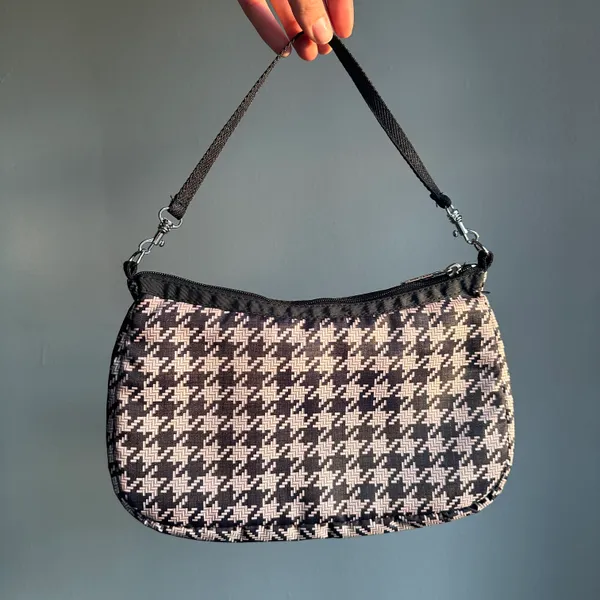 LeSportsac Shoulder Bag - Image 2
