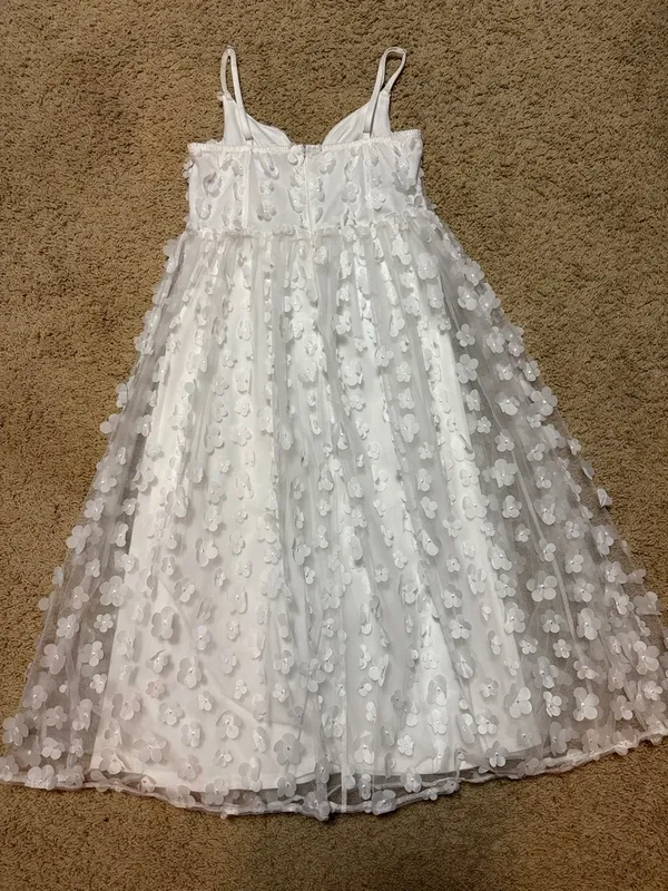 Lulu’s White 3D Floral Whimsical Bustier Midi Dress Size Large - Image 7