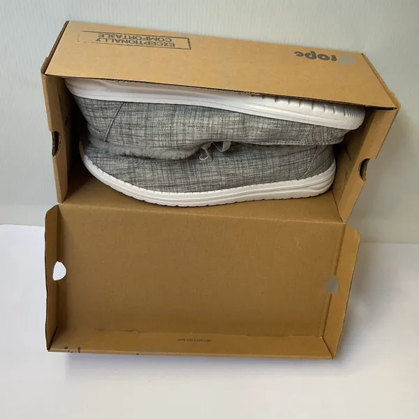 Drope Kate Women’s Faux Fur Lined Shoes Size 8 Grey Casual Comfort Lace-Up NIB - Image 10