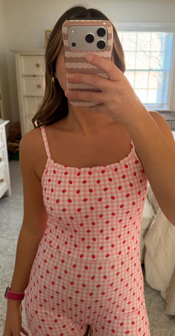 Happy Camper Pink checkered active romper with strawberries Size undefined - Image 3