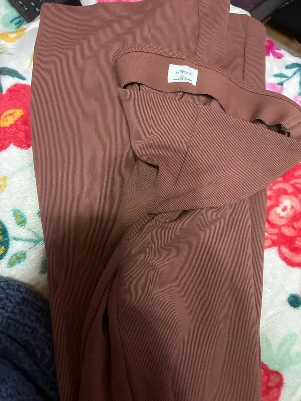 Wilfred Flare leggings  - Image 2