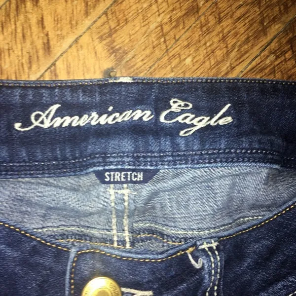 American Eagle kick boot raw hem western size 6 jeans - Image 2