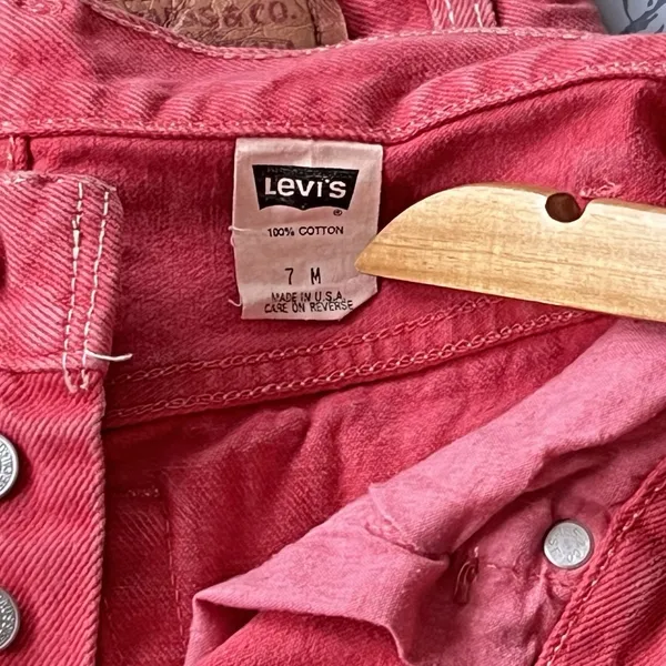 Vintage Women's Levi's Red Button Fly Made In USA Cotton Size 7M Rare Retro 90s - Image 7