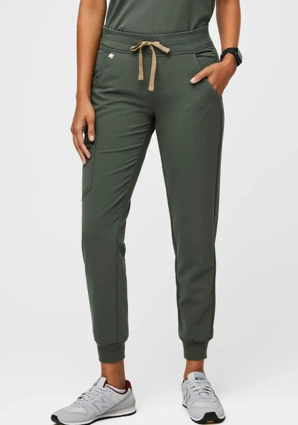 FIGS Scrubs Set - Image 2