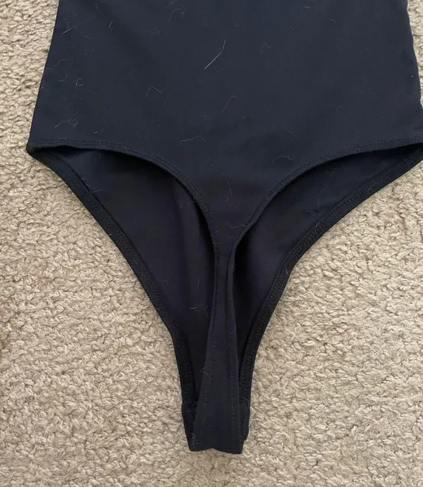 Abercrombie Long Sleeve Square Neck Bodysuit - Image 6