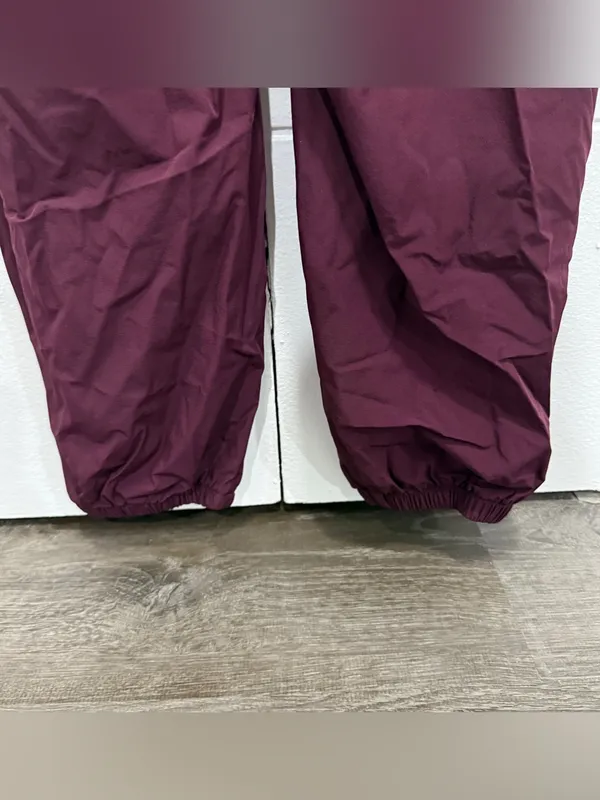 NWT Halara Red Cargo Pants - Image 5