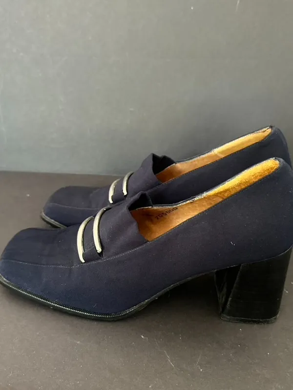 Scada Vintage Made in Spain Loafer Black Heels Size 6 - Image 4
