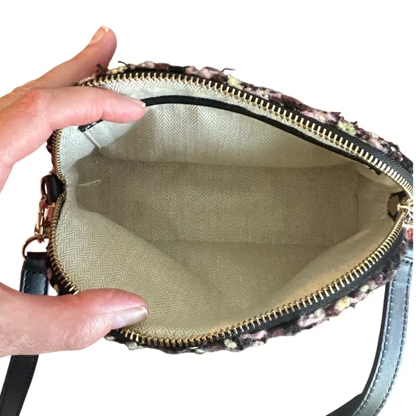 Tory Burch Kira Small Tweed Camera Bag Crossbody Black Pink Gold Logo - Image 8
