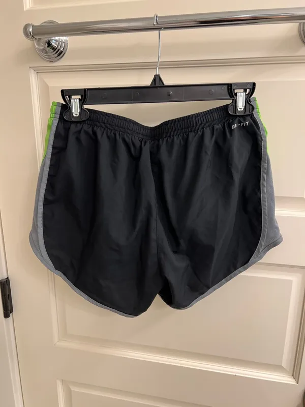 Nike dry fit running shorts - Image 5