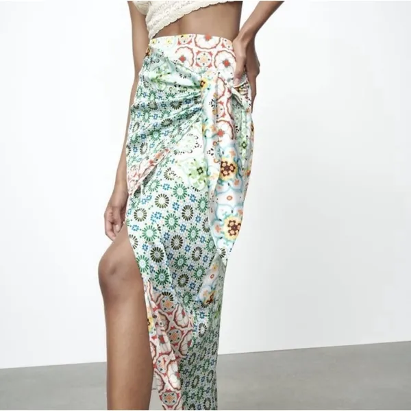 Zara Satin Floral Print Knot Twist Midi‎ Skirt Women's L Sarong Style Boho NWT - Image 4