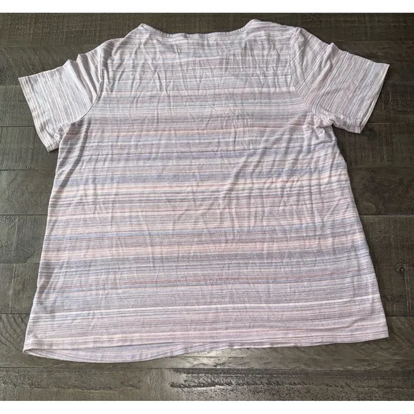 Old‎ Navy Women's Luxe Pastel Stripped Short Sleeve Tee Size Large - Image 10