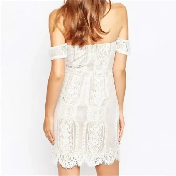 Adelyn Rae Lace Off Shoulder Dress Nude M L NWT v6x - Image 2