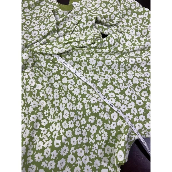 Heartloom Green Floral Wrap Front Romper Puff Sleeve Pockets Large - Image 11