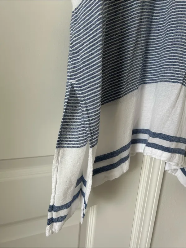 Southern Tide White & Blue V-Neck Striped Tunic Cover-up - Image 7