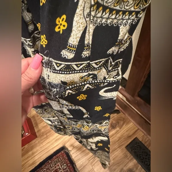 Earthbound Women's Harem Tribal Elephant Pants Elastic Waist and Ankle Size L - Image 3