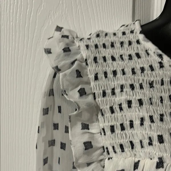 White Puff Sleeve Blouse with Peter Pan Collar - Image 14